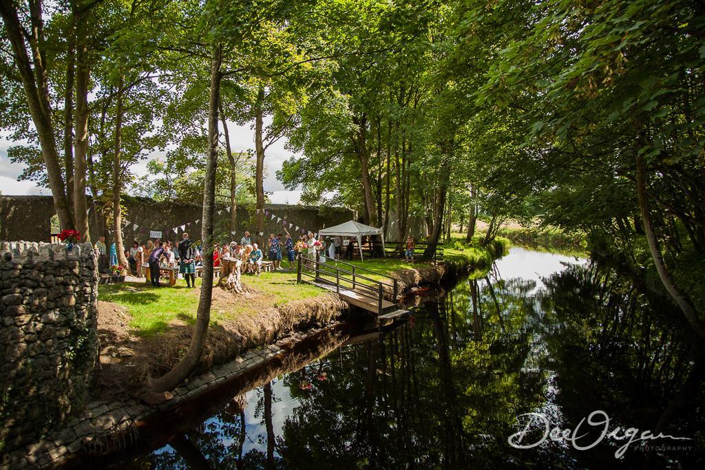 Hotel Galway Glamping Tuam Exterior foto